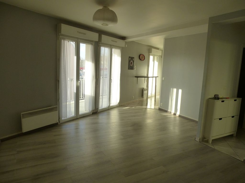 Achat appartement à vendre 3 pièces 60 m² - Yerres