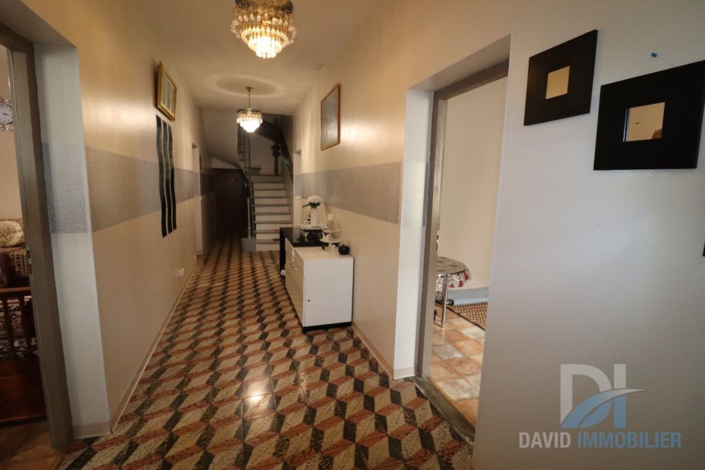 Achat maison à vendre 5 chambres 197 m² - Valros