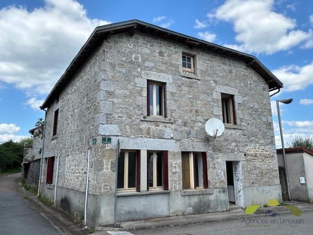 Achat maison à vendre 4 chambres 130 m² - Sauviat-sur-Vige