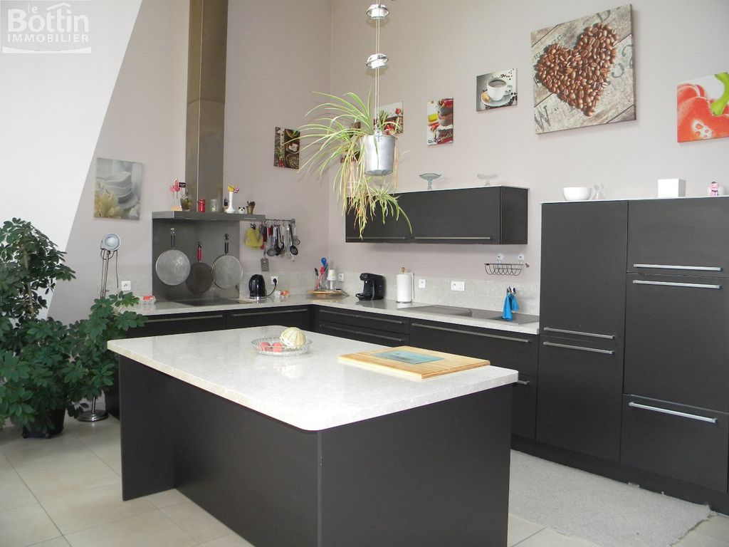 Achat maison à vendre 5 chambres 315 m² - Amiens