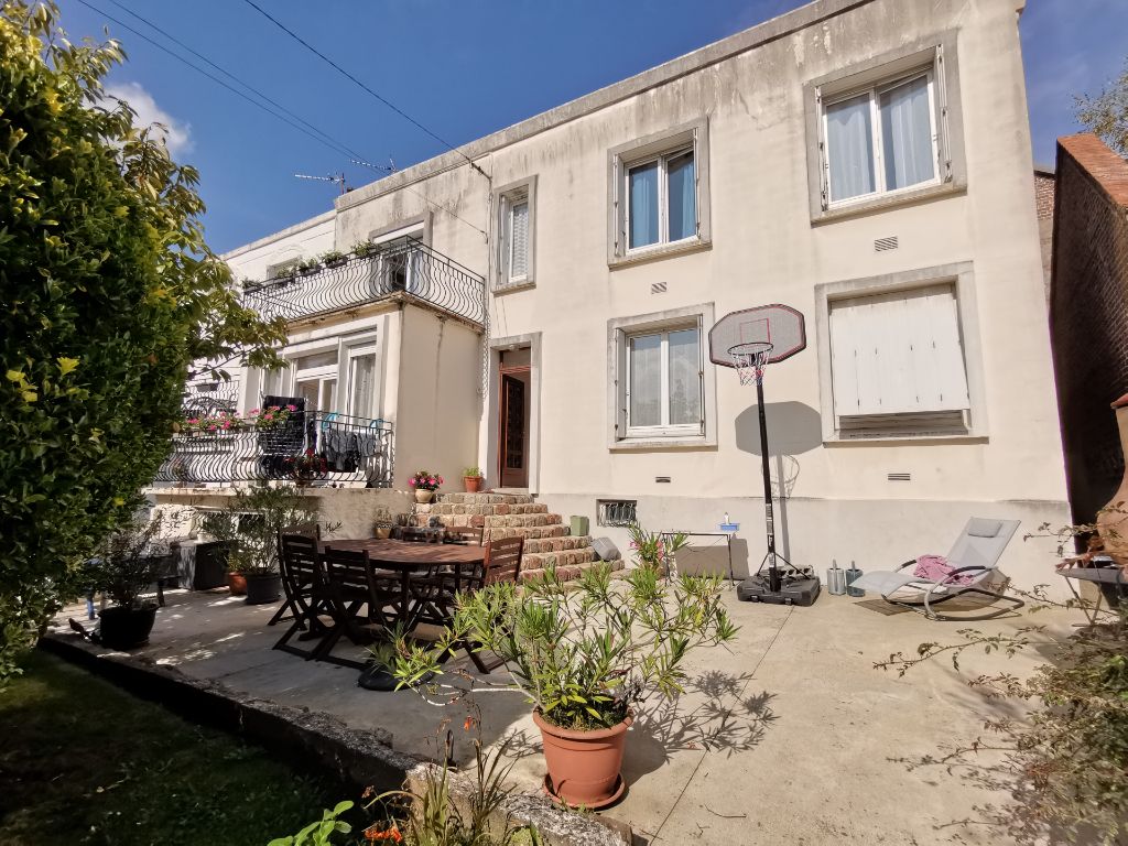 Achat maison à vendre 3 chambres 99 m² - Montivilliers