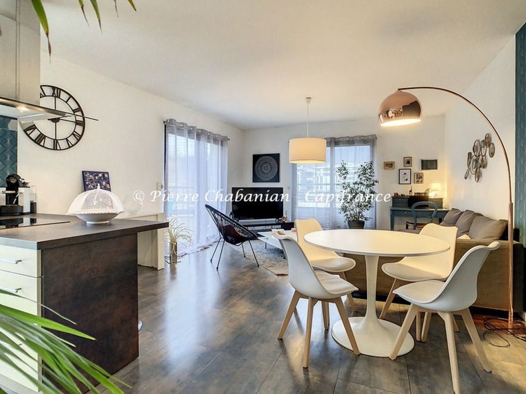 Achat appartement 4 pièces 82 m² - Saint-Genis-Pouilly