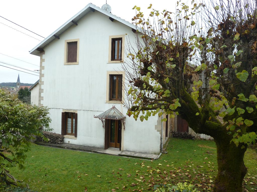 Achat maison à vendre 5 chambres 145 m² - Plombières-les-Bains
