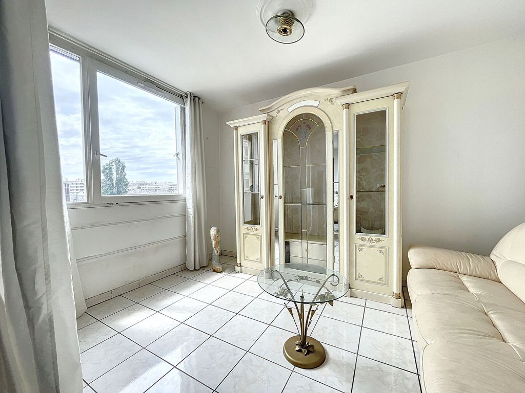 Achat appartement à vendre 4 pièces 82 m² - Lyon 8ème arrondissement