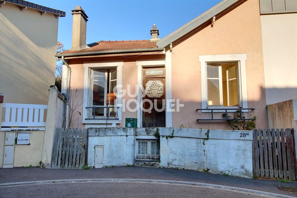 Achat maison à vendre 2 chambres 55 m² - Chaville