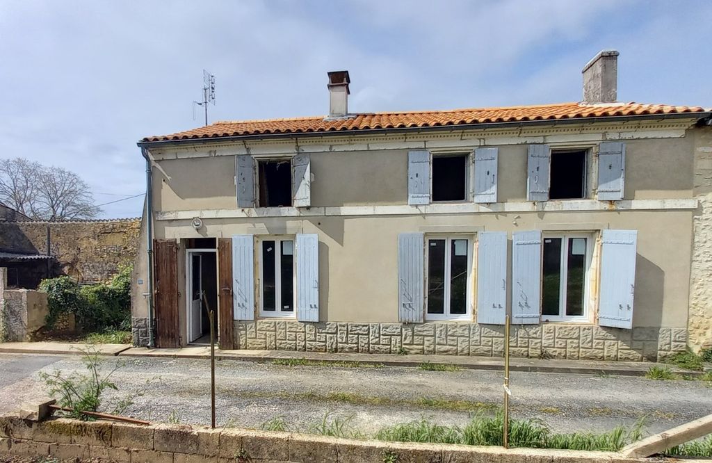 Achat maison à vendre 3 chambres 122 m² - Burie