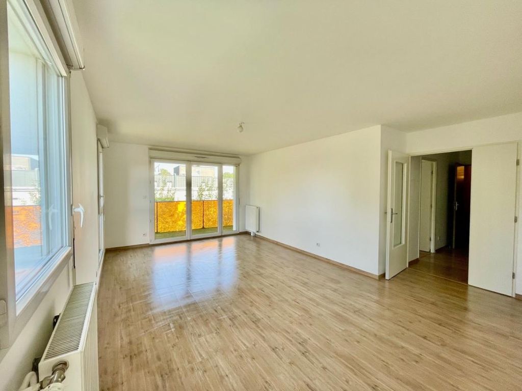 Achat appartement à vendre 4 pièces 81 m² - Croix