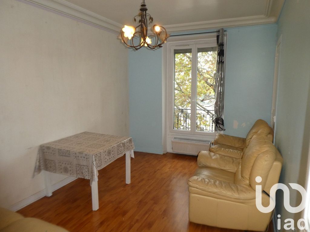 Achat appartement à vendre 3 pièces 47 m² - Paris 18ème arrondissement