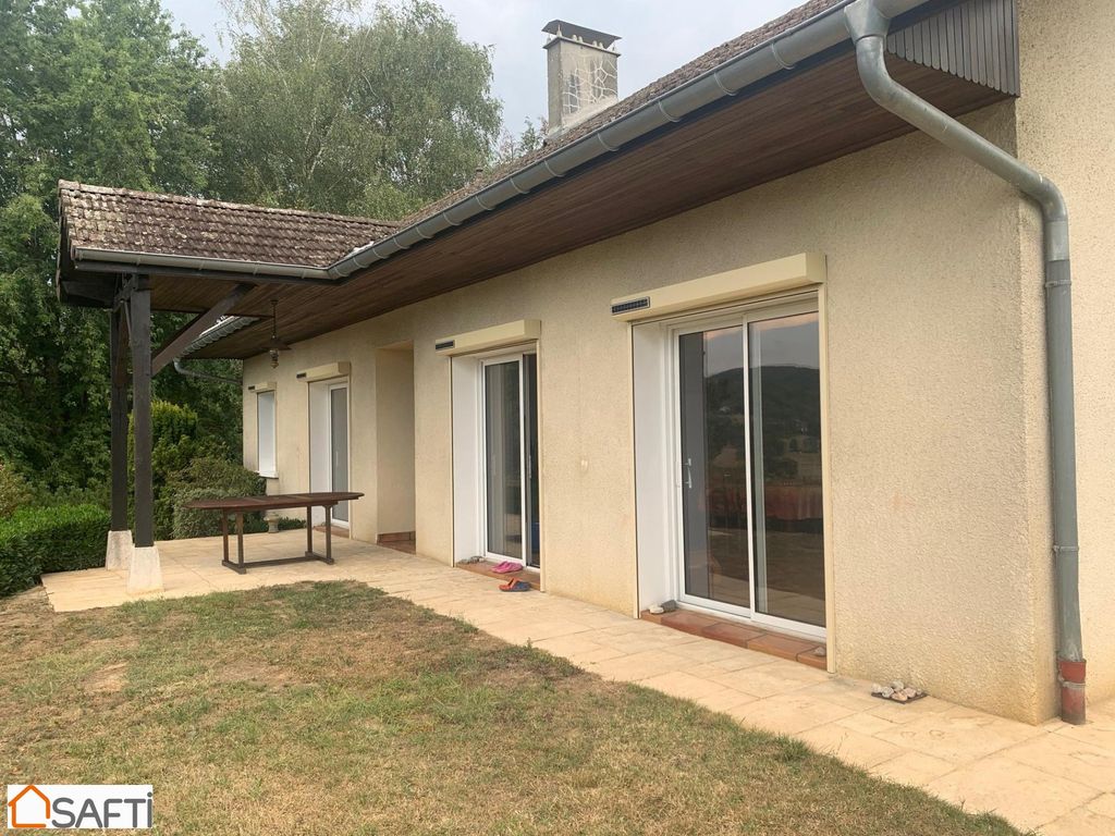 Achat maison à vendre 3 chambres 145 m² - Massignieu-de-Rives