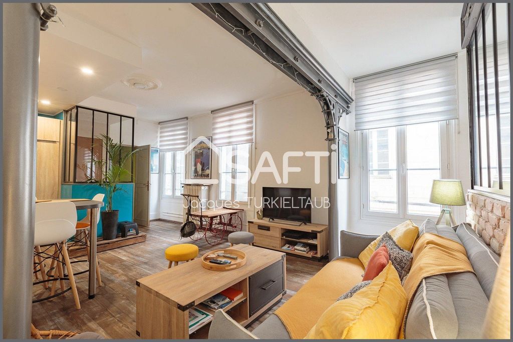 Achat appartement à vendre 5 pièces 127 m² - Rochefort