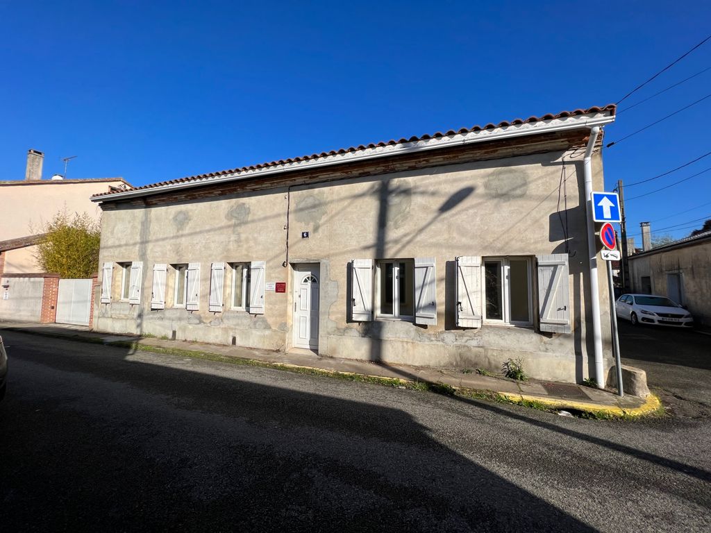 Achat maison à vendre 2 chambres 86 m² - Montauban