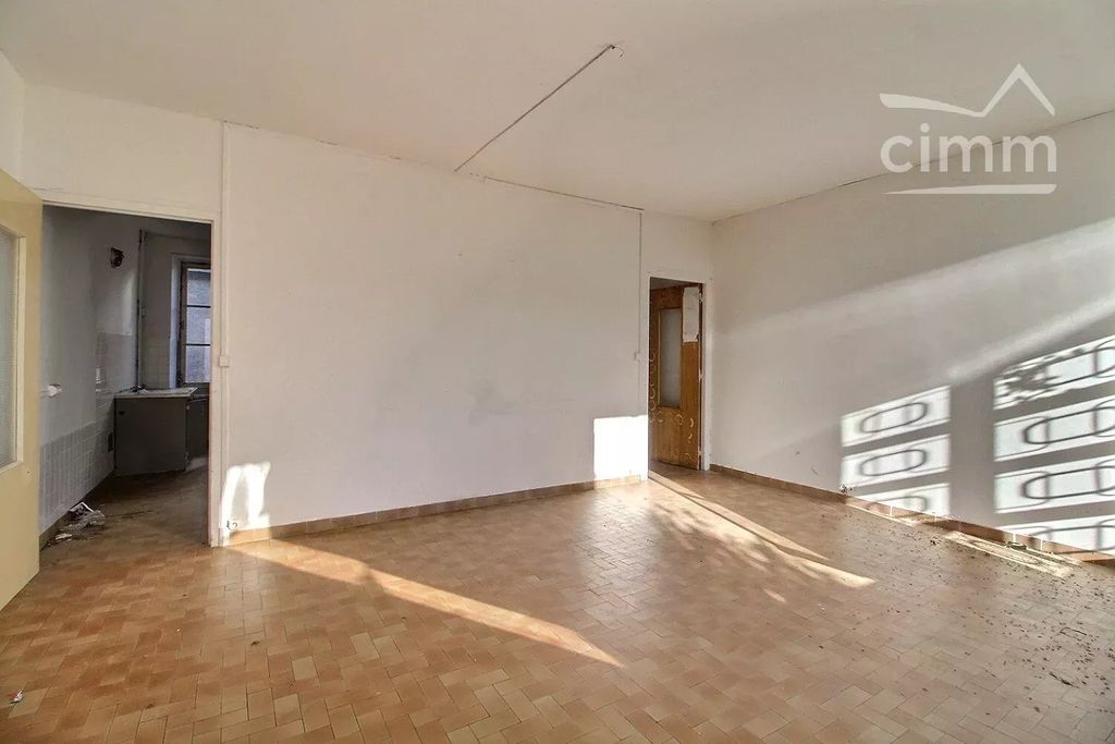 Achat maison à vendre 2 chambres 75 m² - Châteauneuf-sur-Cher