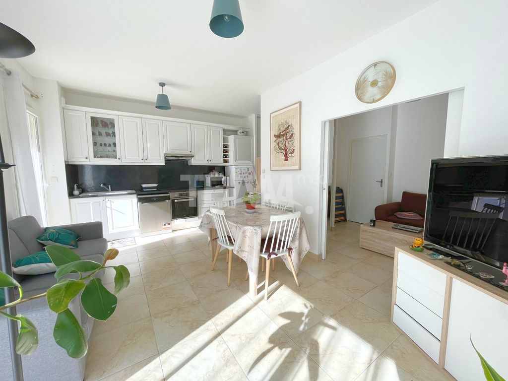 Achat appartement à vendre 3 pièces 56 m² - Sète