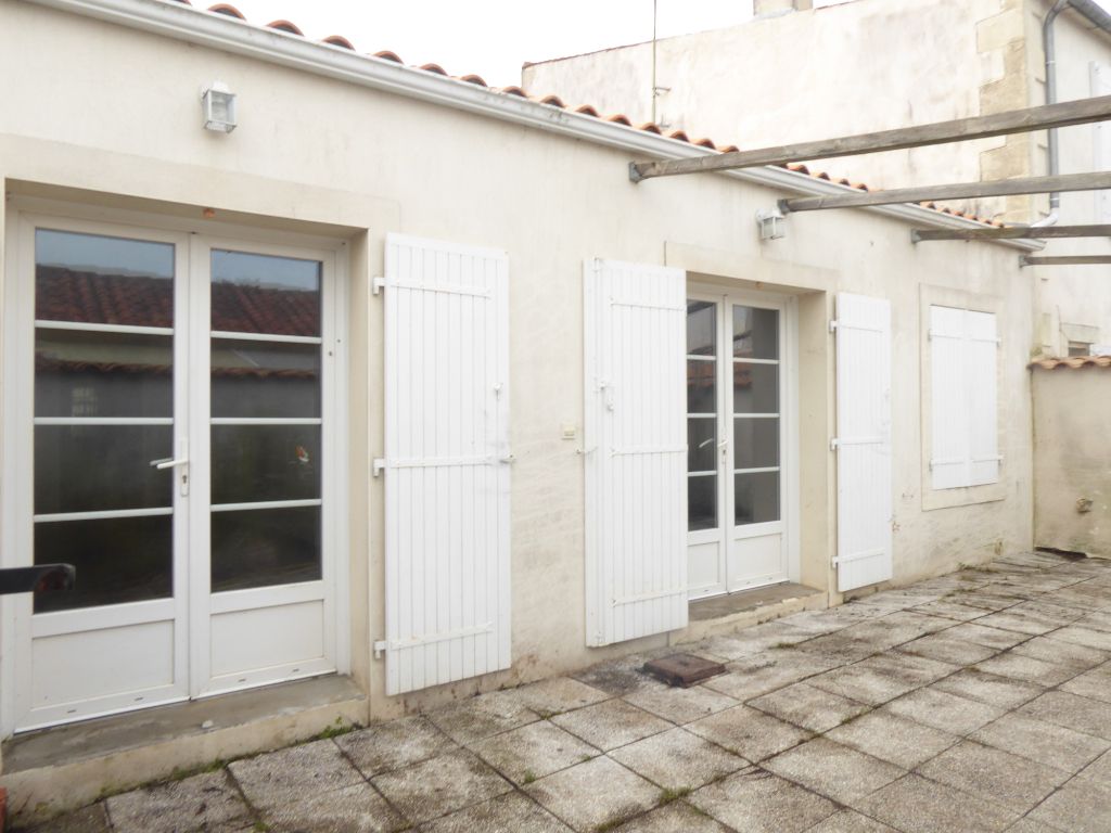 Achat maison à vendre 3 chambres 80 m² - Angoulins