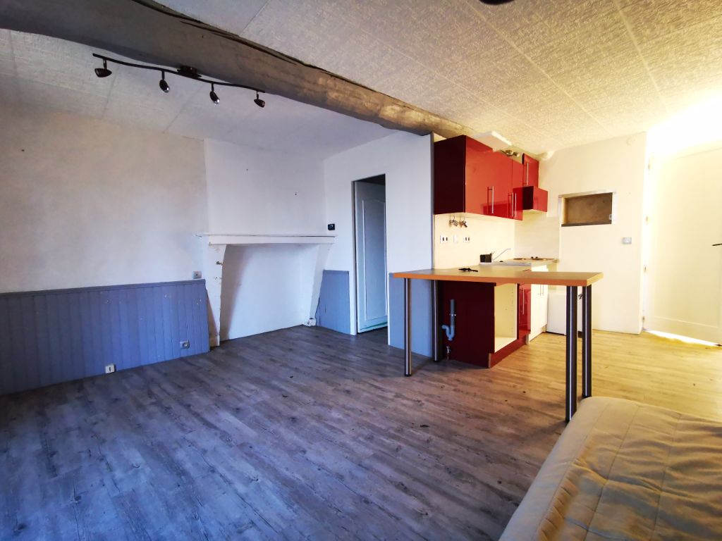 Achat maison à vendre 1 chambre 43 m² - Bellême