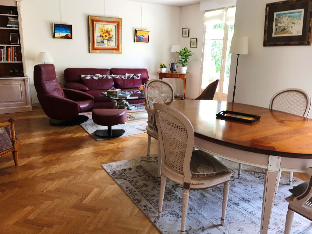 Achat appartement à vendre 4 pièces 107 m² - Clamart