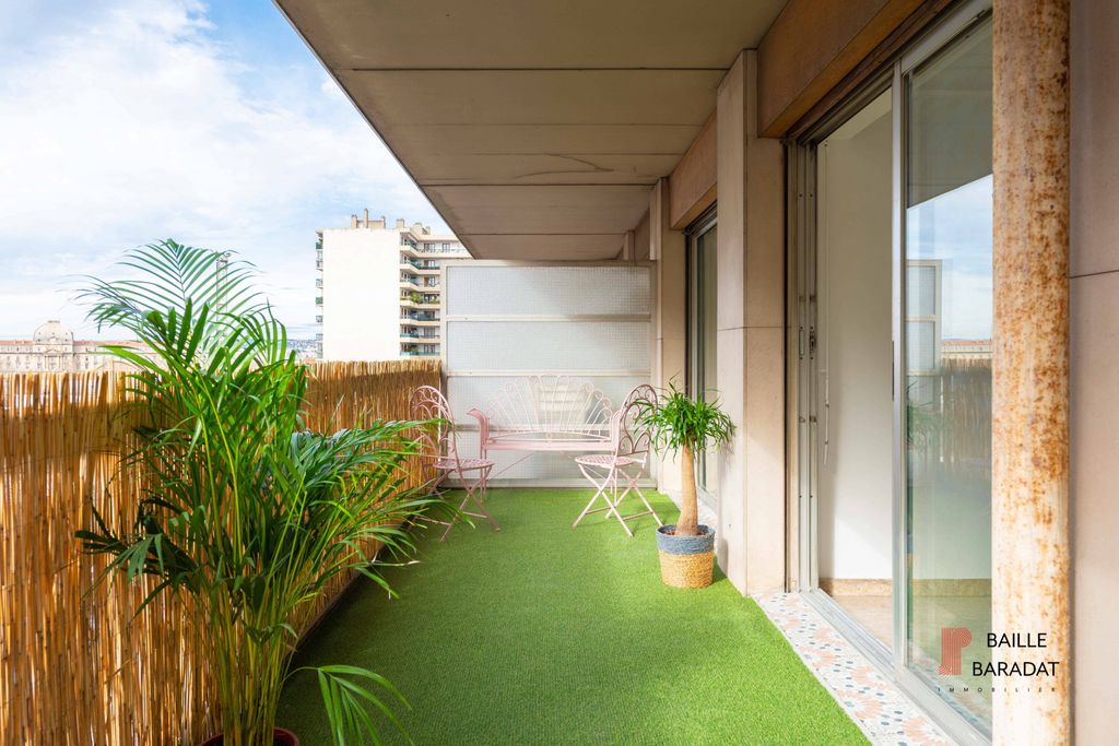 Achat appartement à vendre 3 pièces 75 m² - Marseille 1er arrondissement
