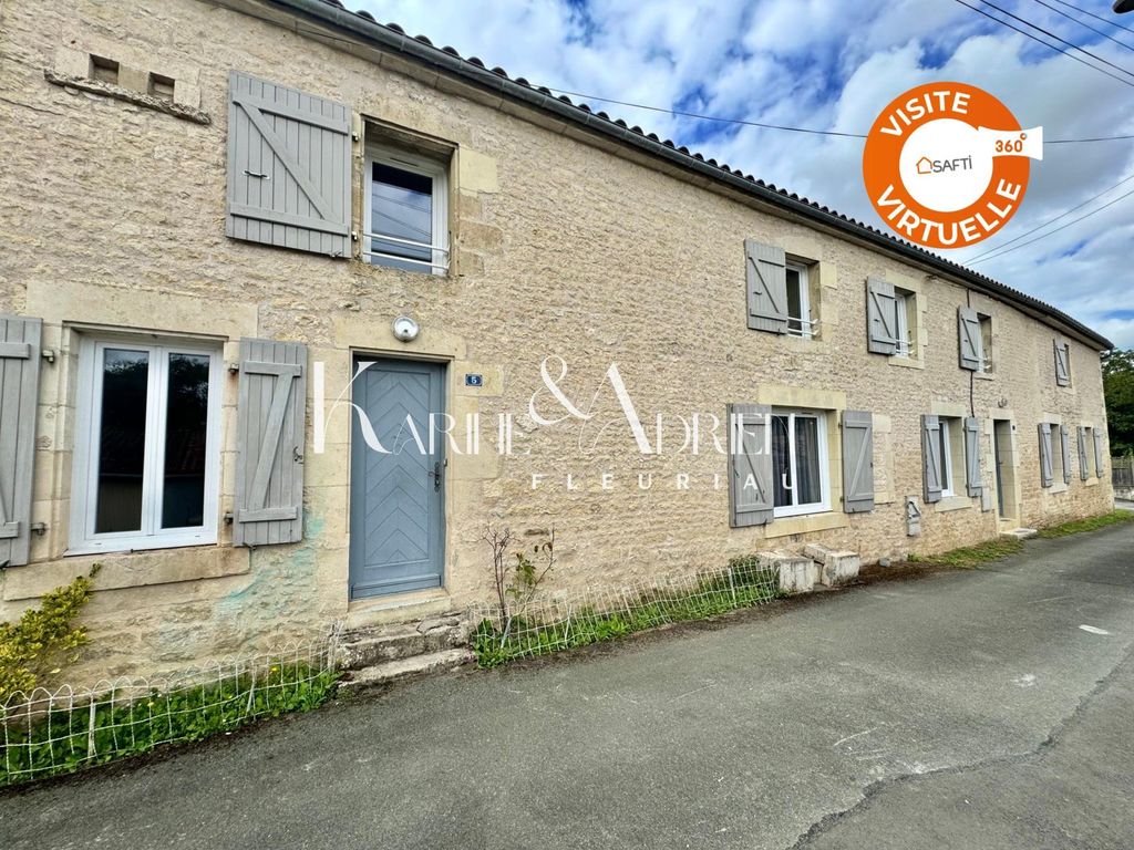 Achat maison à vendre 5 chambres 250 m² - Fontenay-le-Comte