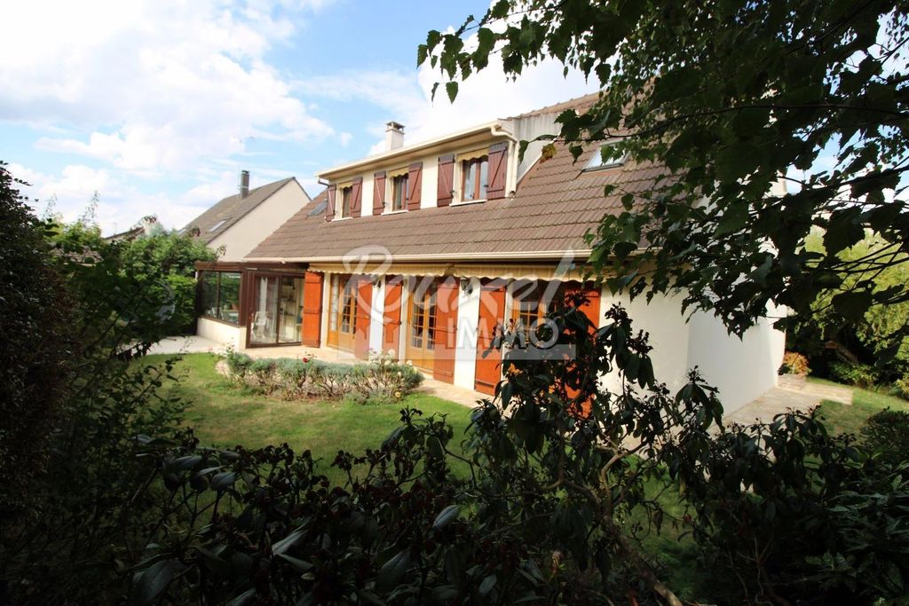 Achat maison à vendre 4 chambres 142 m² - Pontault-Combault