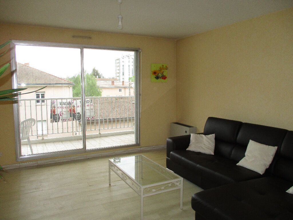 Achat appartement à vendre 2 pièces 50 m² - Montluel