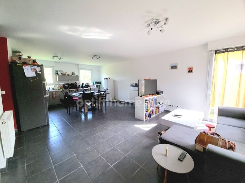 Achat maison à vendre 3 chambres 86 m² - Bellegarde-sur-Valserine