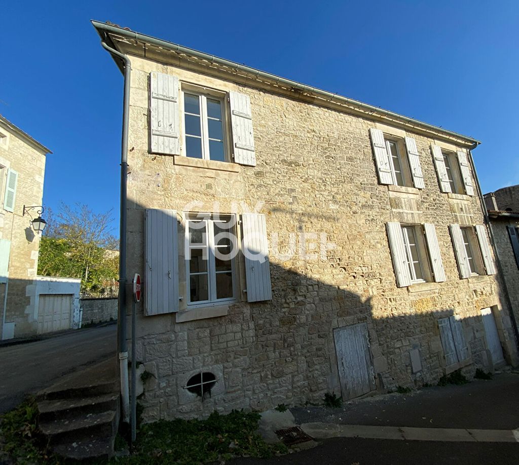 Achat maison 3 chambres 128 m² - Fontenay-le-Comte