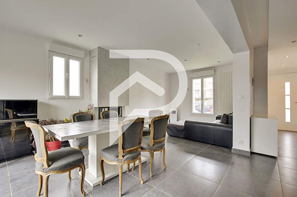 Achat maison à vendre 3 chambres 139 m² - Colombes