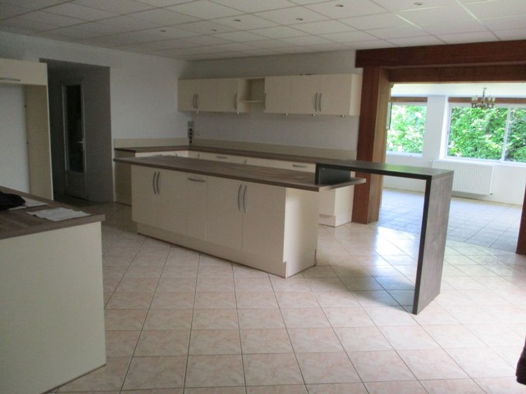 Achat maison 7 chambre(s) - Saint-Yrieix-la-Perche