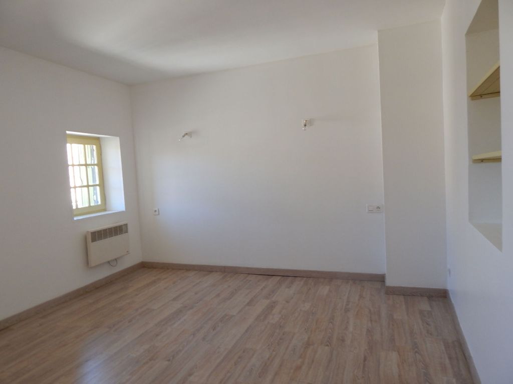Achat maison à vendre 4 chambres 100 m² - Saint-Saturnin-lès-Avignon
