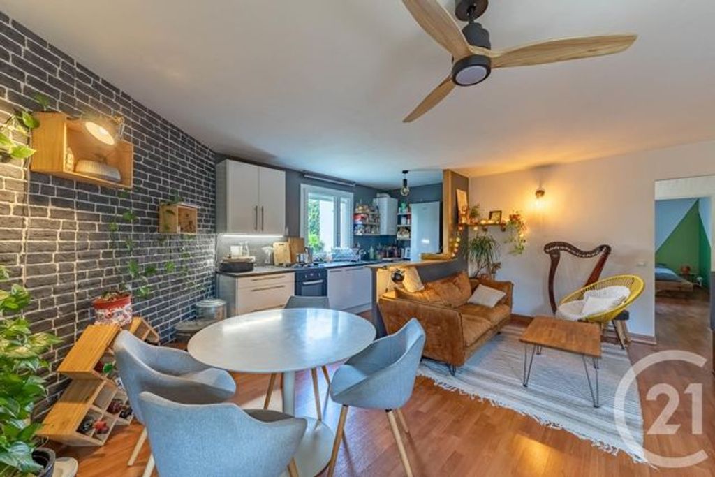 Achat appartement à vendre 3 pièces 66 m² - Saint-Martin-le-Vinoux