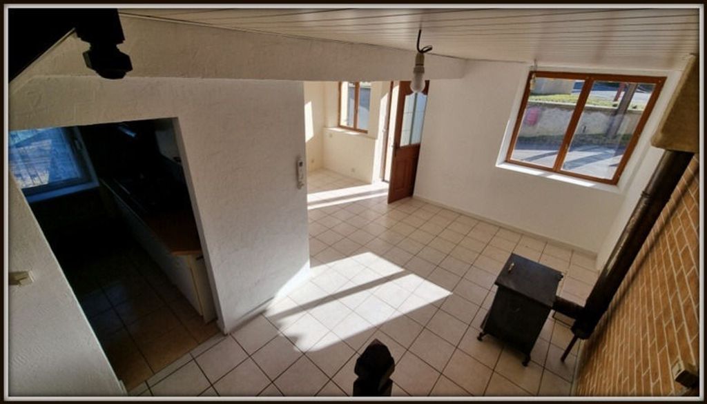 Achat maison à vendre 3 chambres 94 m² - Saint-Pourçain-sur-Sioule