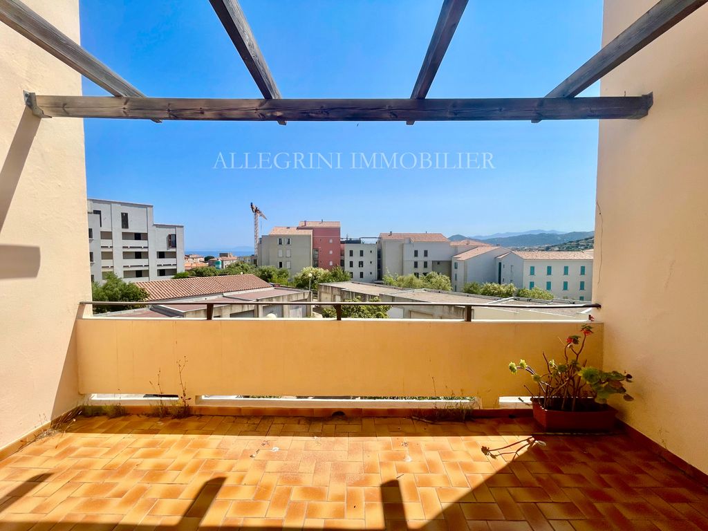 Achat duplex à vendre 4 pièces 107 m² - Sant'Antonino