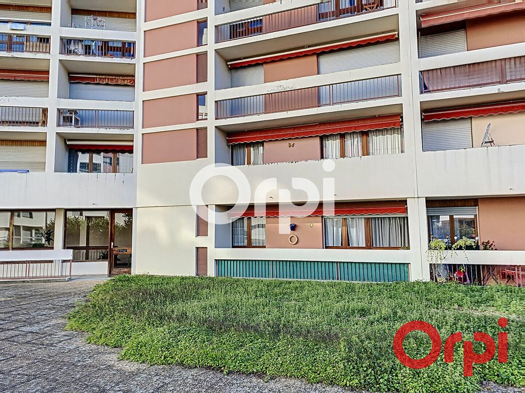Achat appartement à vendre 3 pièces 58 m² - Montluçon