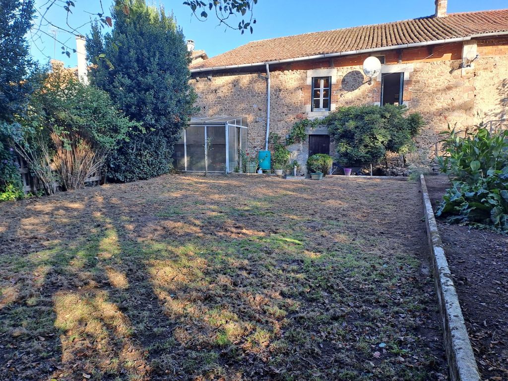 Achat maison à vendre 3 chambres 160 m² - Chirac