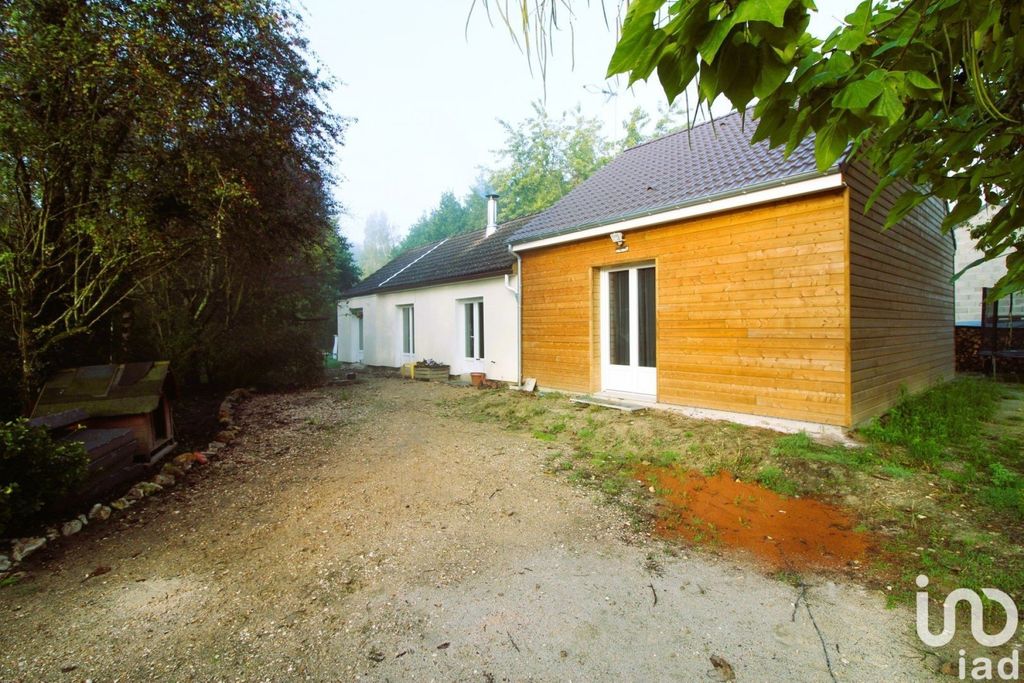 Achat maison à vendre 2 chambres 93 m² - Nogent-sur-Vernisson