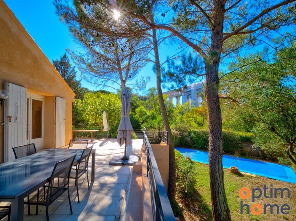 Achat maison à vendre 4 chambres 169 m² - Aix-en-Provence