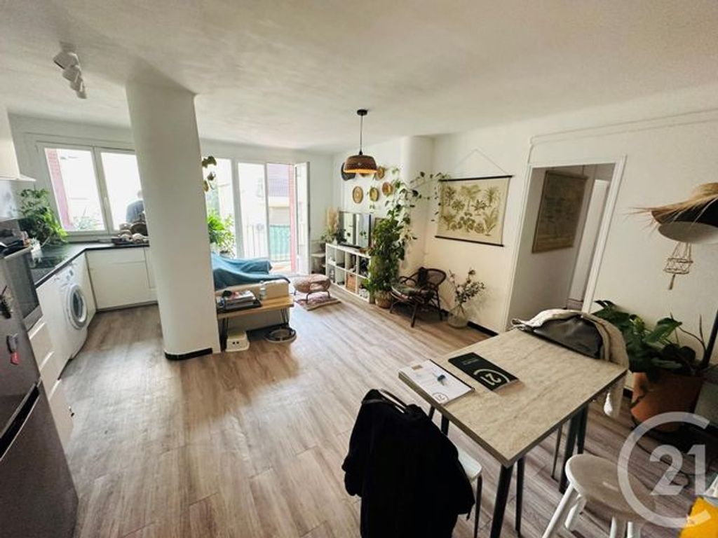 Achat appartement à vendre 2 pièces 54 m² - Marseille 5ème arrondissement