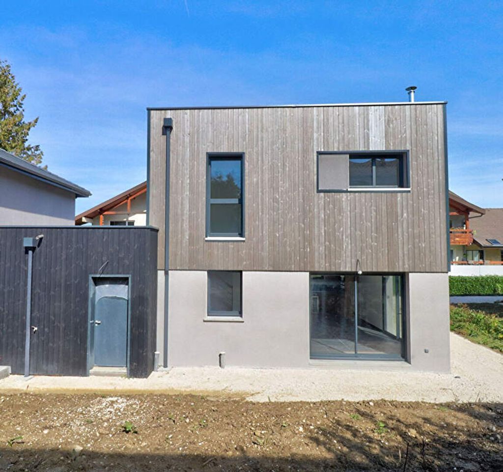 Achat maison à vendre 3 chambres 105 m² - Annecy