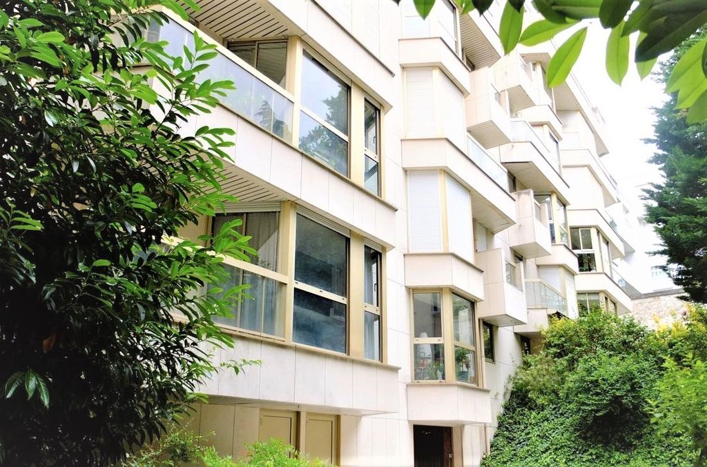 Achat duplex à vendre 6 pièces 150 m² - Paris 15ème arrondissement