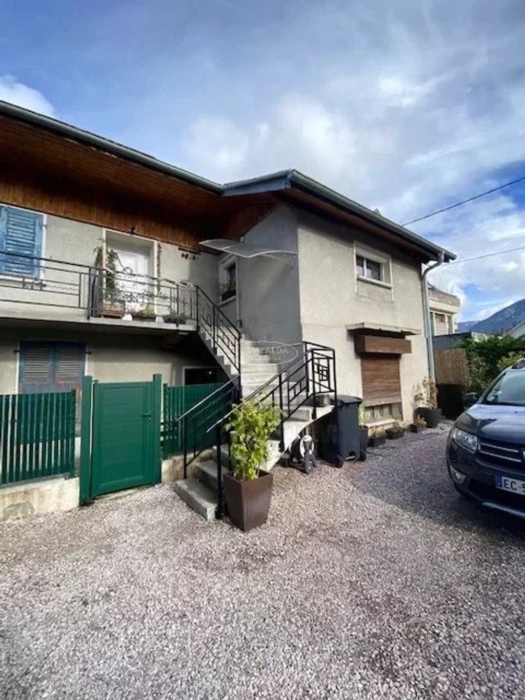 Achat maison à vendre 2 chambres 175 m² - Scionzier