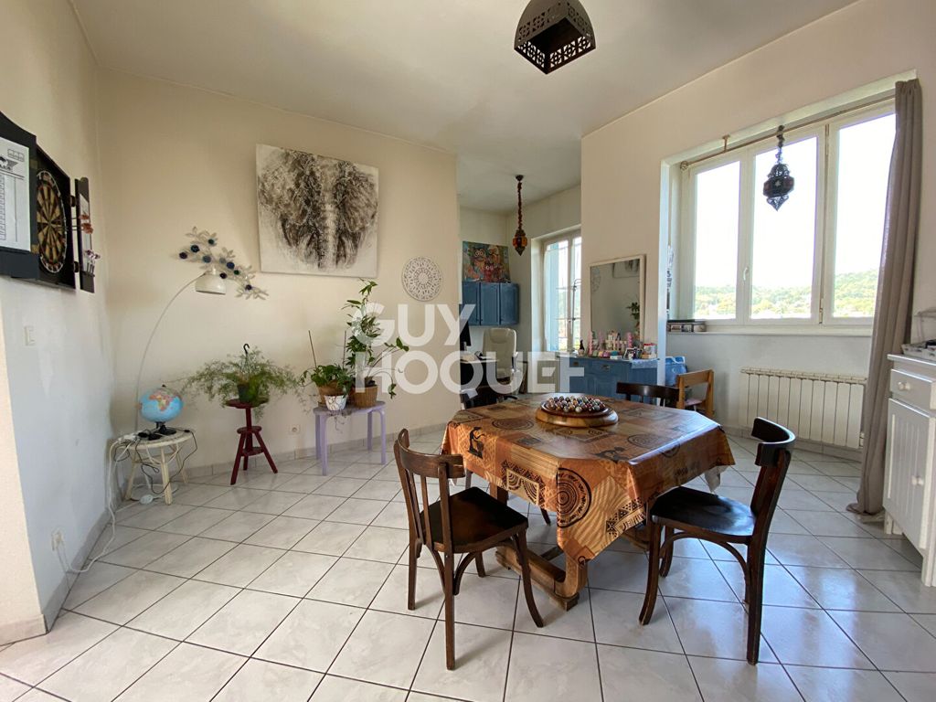 Achat appartement à vendre 4 pièces 79 m² - Saint-Maurice-de-Beynost
