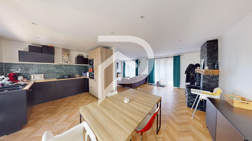 Achat maison à vendre 3 chambres 87 m² - Villemomble