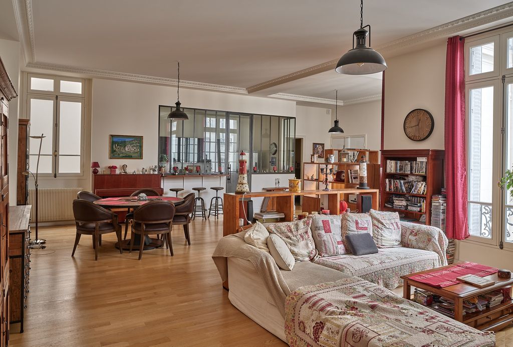 Achat loft à vendre 5 pièces 187 m² - Paris 16ème arrondissement