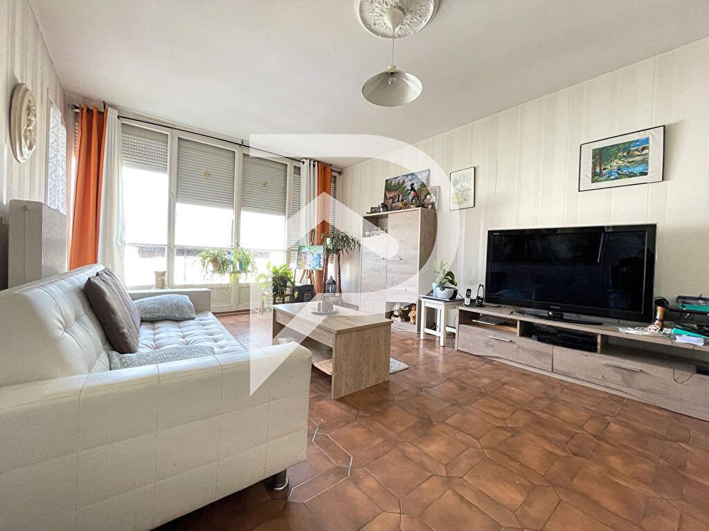 Achat appartement à vendre 3 pièces 77 m² - Beauvais