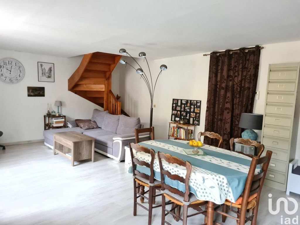 Achat appartement à vendre 3 pièces 66 m² - La Ferté-Alais