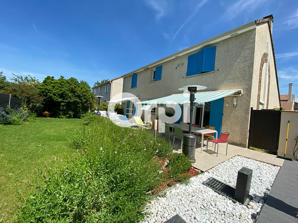Achat maison 4 chambres 156 m² - Montigny-le-Bretonneux