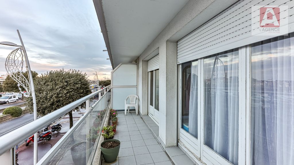 Achat appartement à vendre 3 pièces 74 m² - Saint-Gilles-Croix-de-Vie