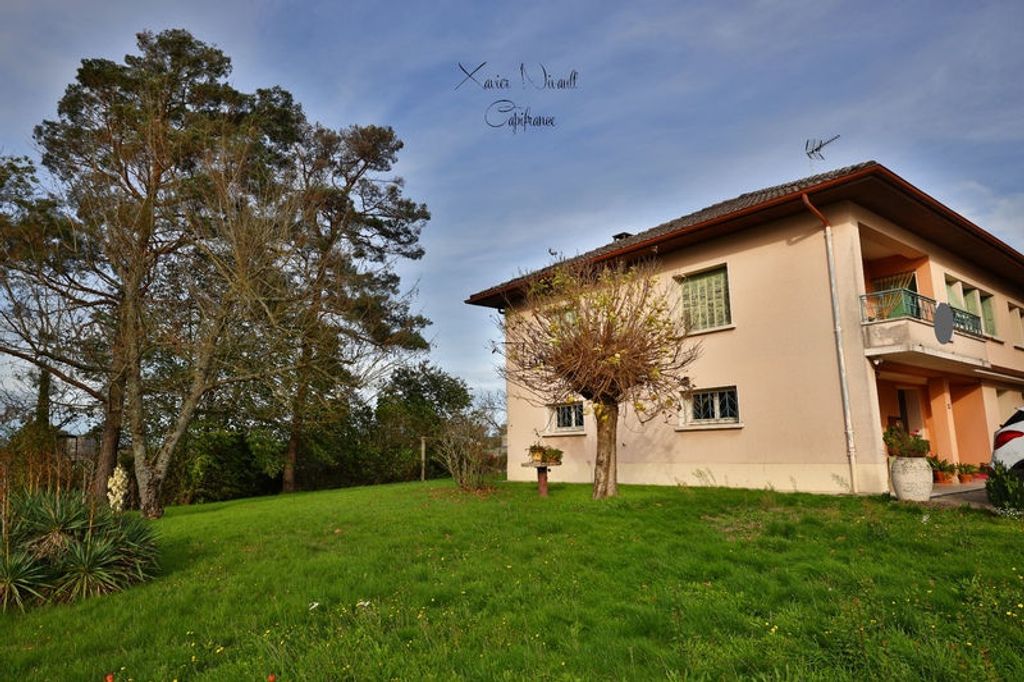 Achat maison à vendre 4 chambres 163 m² - Montrevel-en-Bresse