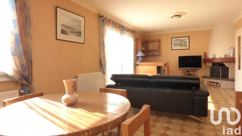 Achat maison à vendre 3 chambres 144 m² - Nantes