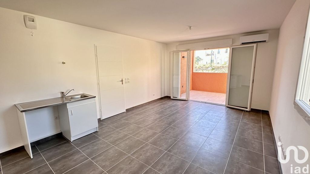 Achat appartement à vendre 2 pièces 43 m² - Sanary-sur-Mer